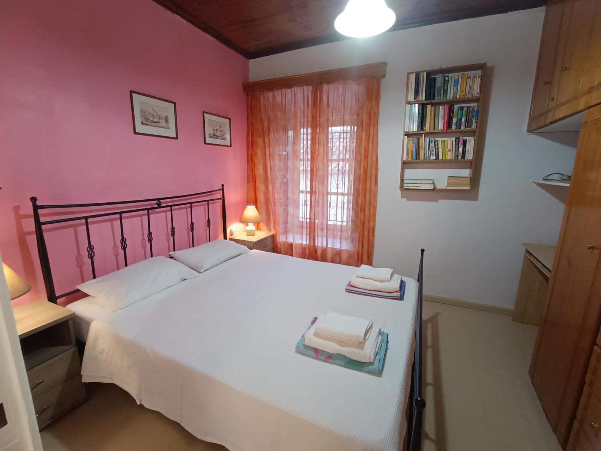 Rodomelo House With Terrace - 4 Bedrooms Leonídion Dış mekan fotoğraf