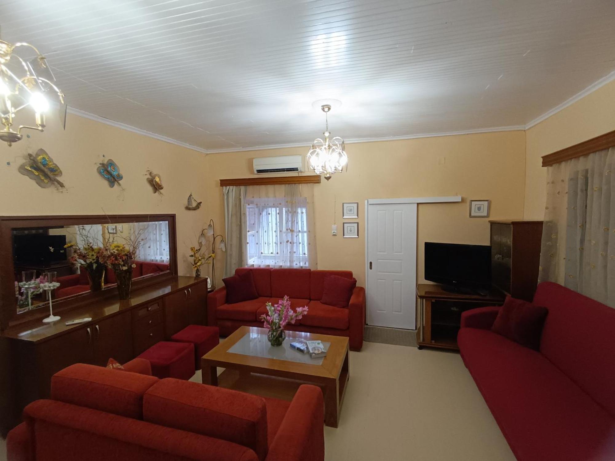 Rodomelo House With Terrace - 4 Bedrooms Leonídion Dış mekan fotoğraf